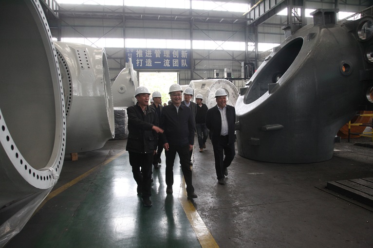 德陽市委常委、統(tǒng)戰(zhàn)部部長何明俊蒞臨仟坤集團調研復工復產情況